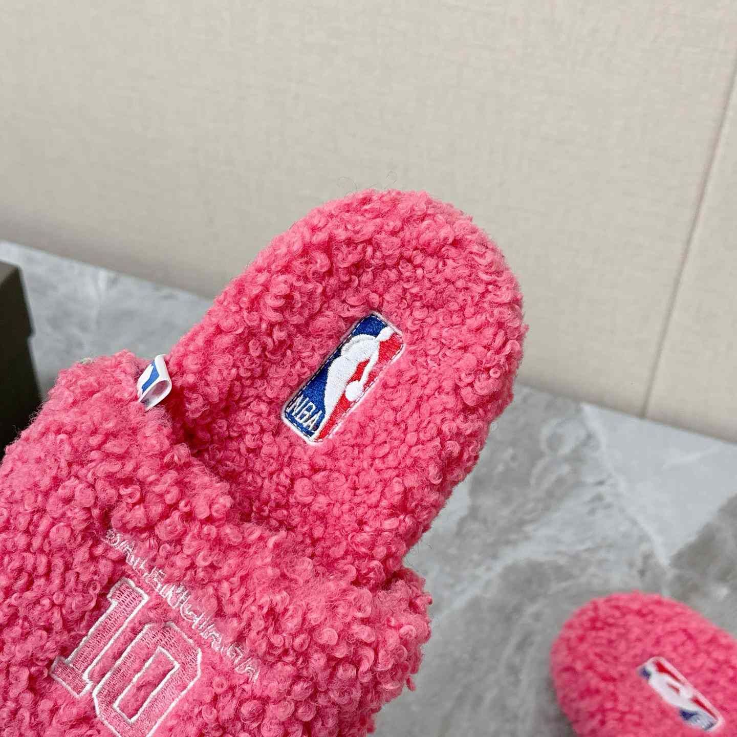 Balenciaga | Nba Collaboration Furry Open Mule - DesignerGu