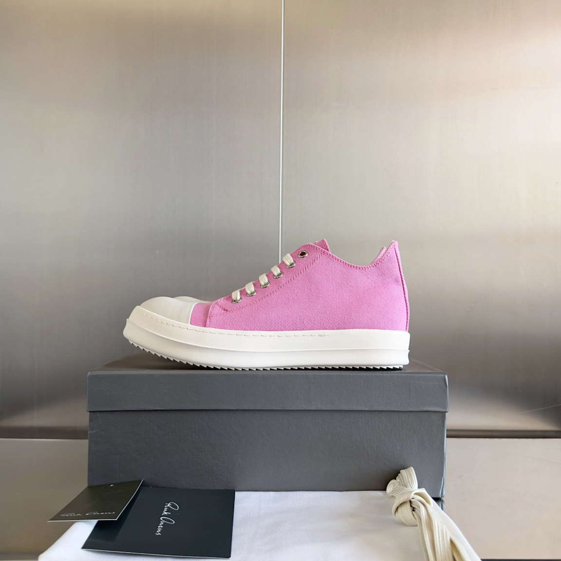 Rick Owens Drkshdw Pink Low Sneakers - DesignerGu