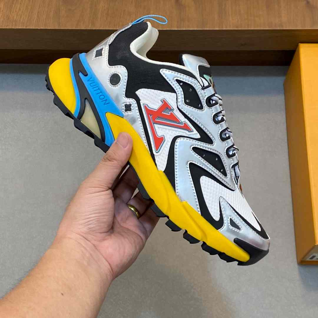 Louis Vuitton  Runner Tatic Sneaker  - DesignerGu