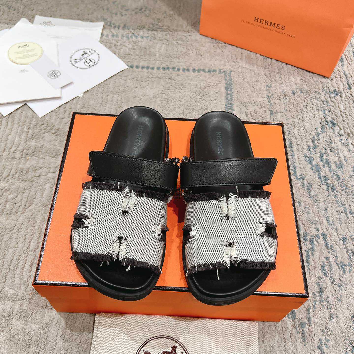 Hermes Chypre Sandal - DesignerGu