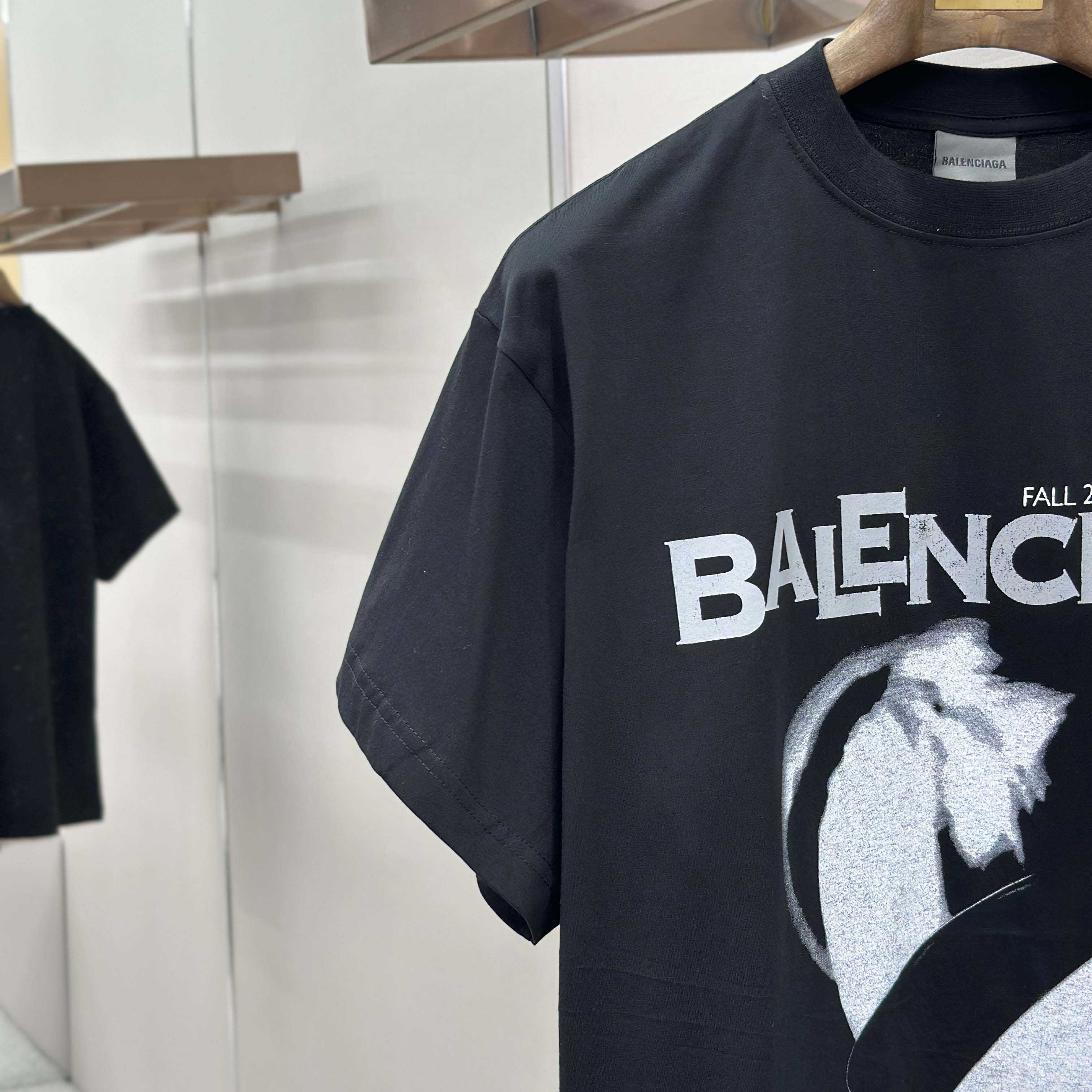 Balenciaga Lady In Shades Oversized T-Shirt  - DesignerGu
