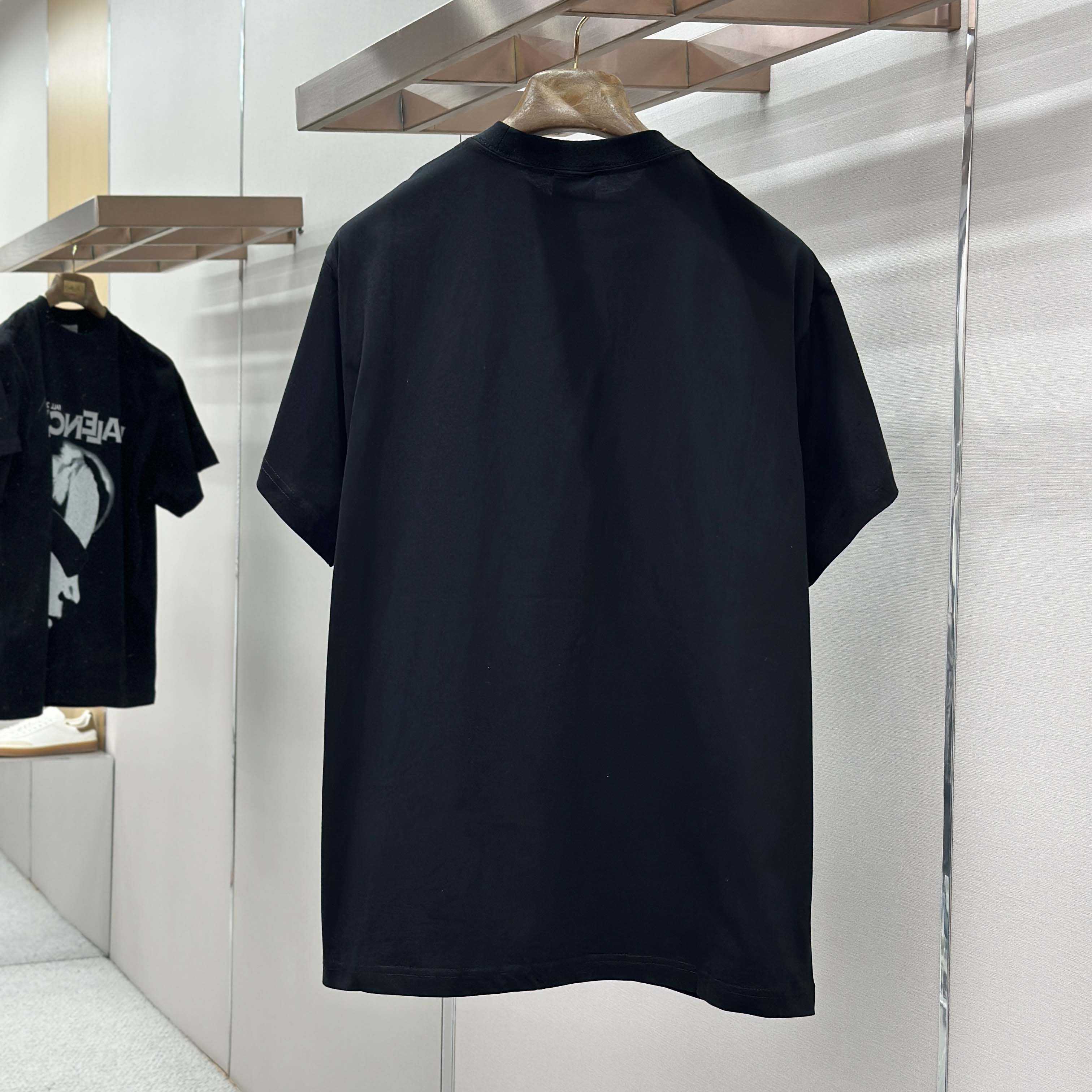 Balenciaga Lady In Shades Oversized T-Shirt  - DesignerGu