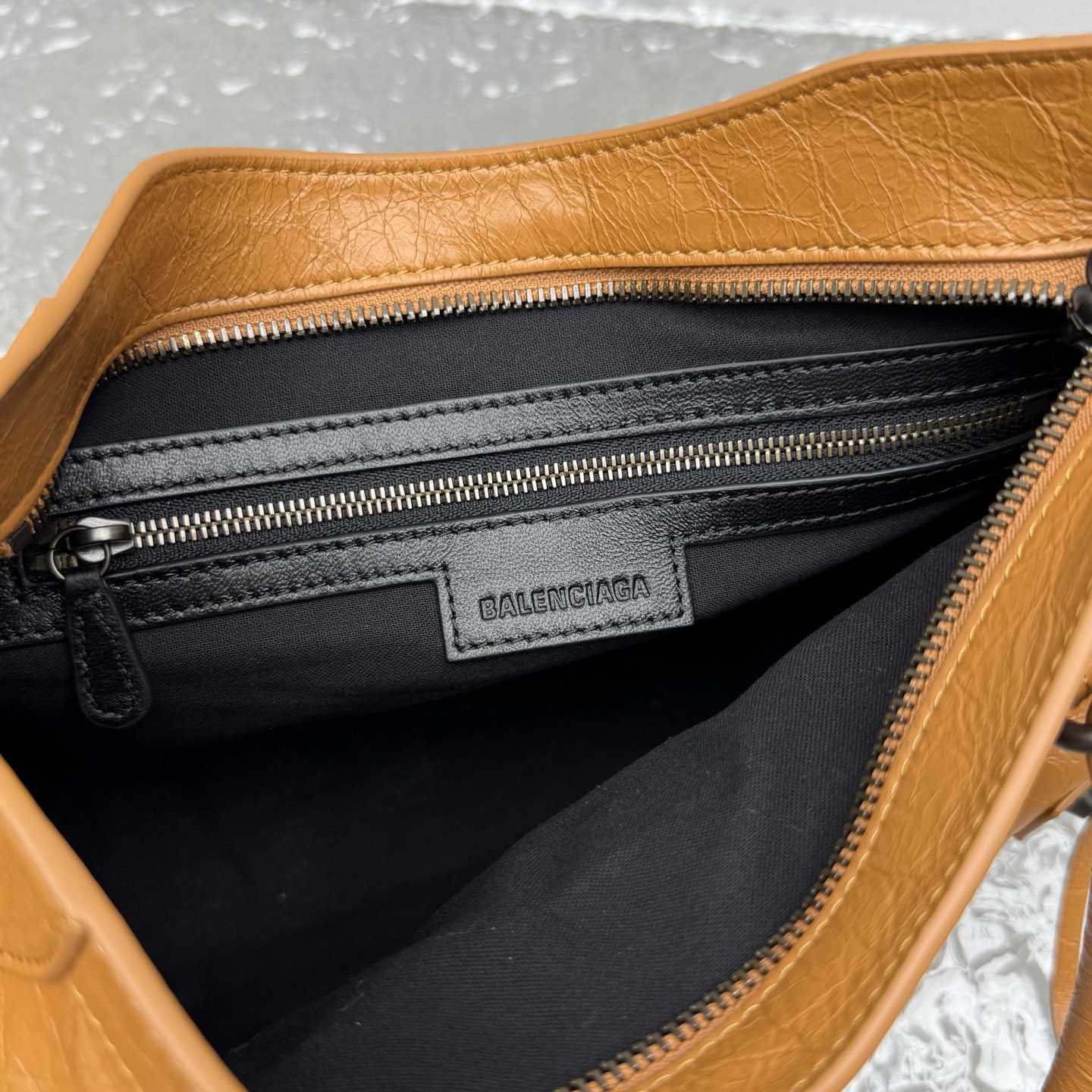 Balenciaga  Le City Bag Small In Camel - DesignerGu