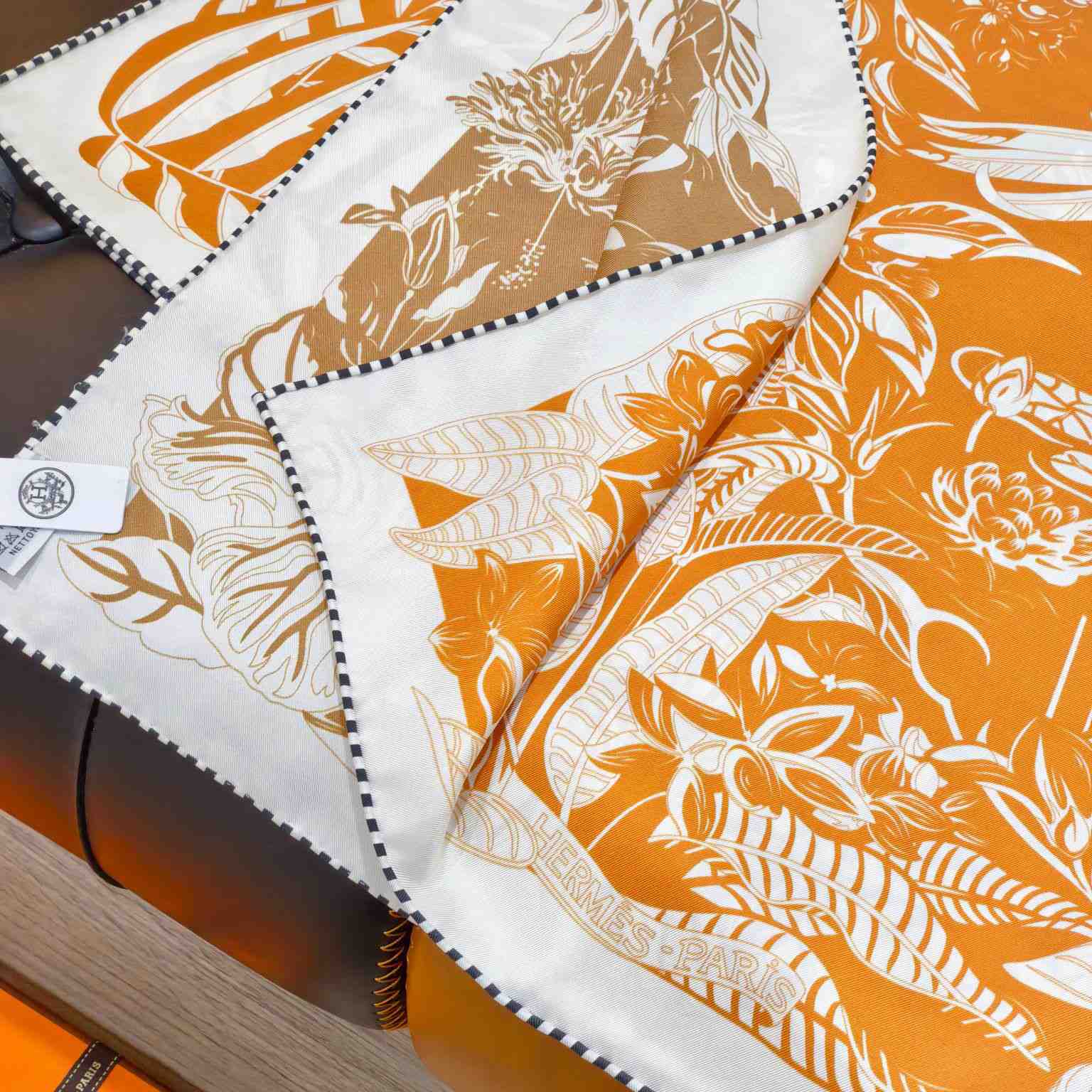 Hermes Flamingo Party Tattoo Double Face Scarf 90 - DesignerGu