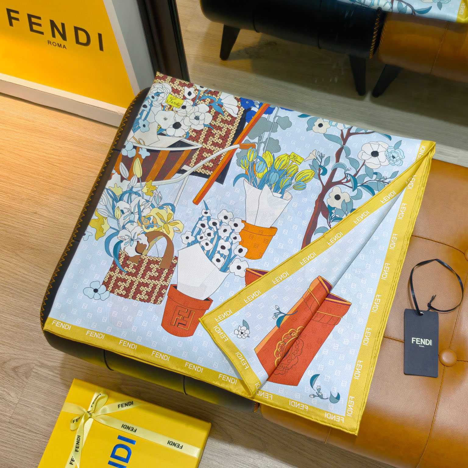 Fendi Gardening Foulard - DesignerGu
