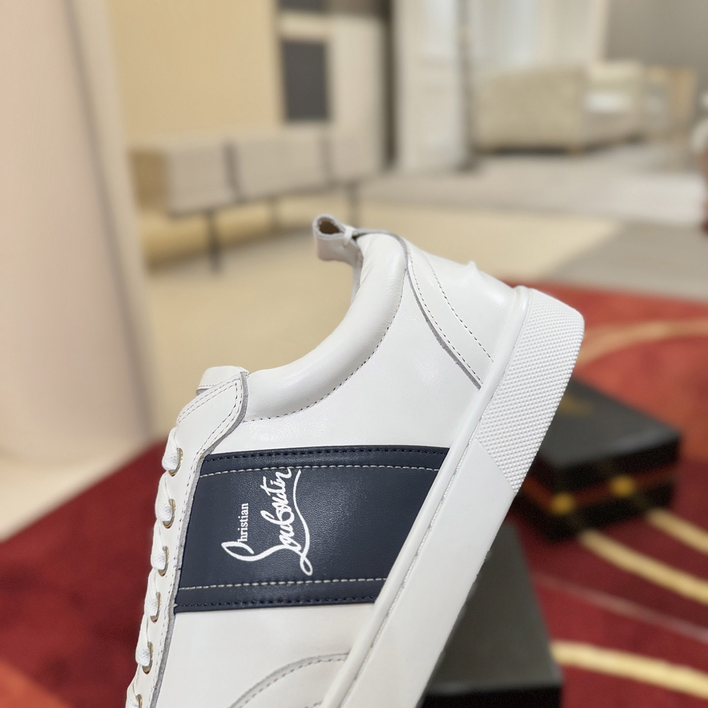 Christian Louboutin Retero Sneakers - DesignerGu