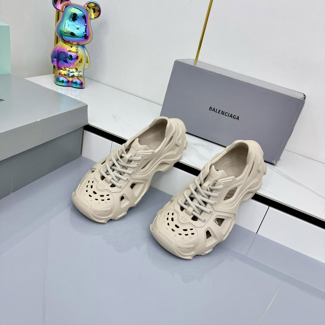 Balenciaga HD Lace-Up Sneakers - DesignerGu