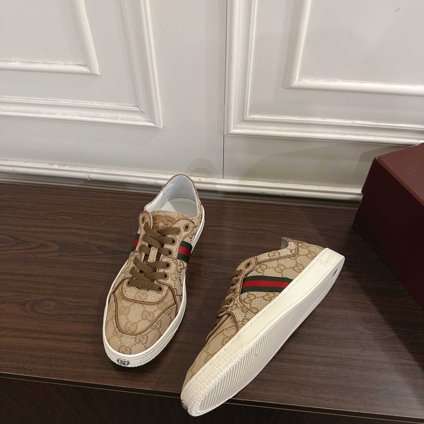 Gucci Stretch Low-Top Sneaker - DesignerGu