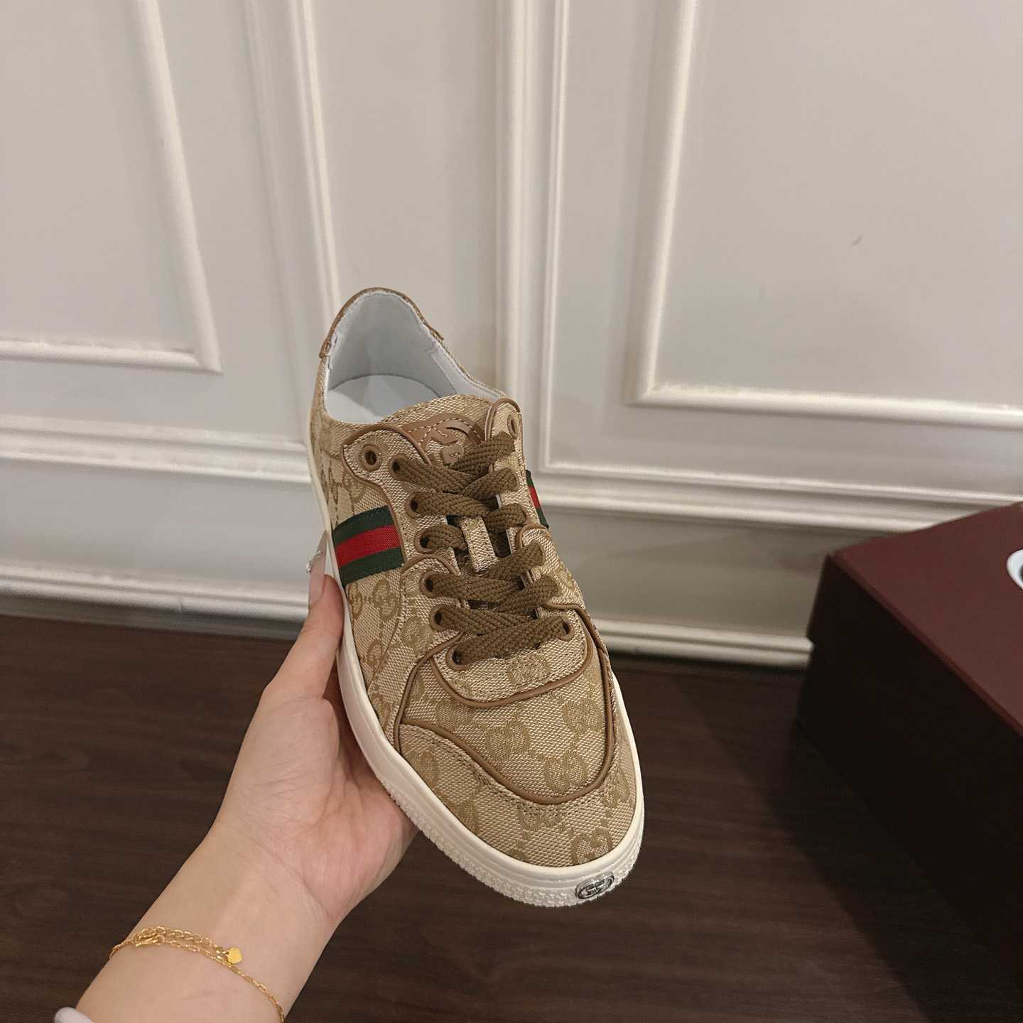 Gucci Stretch Low-Top Sneaker - DesignerGu