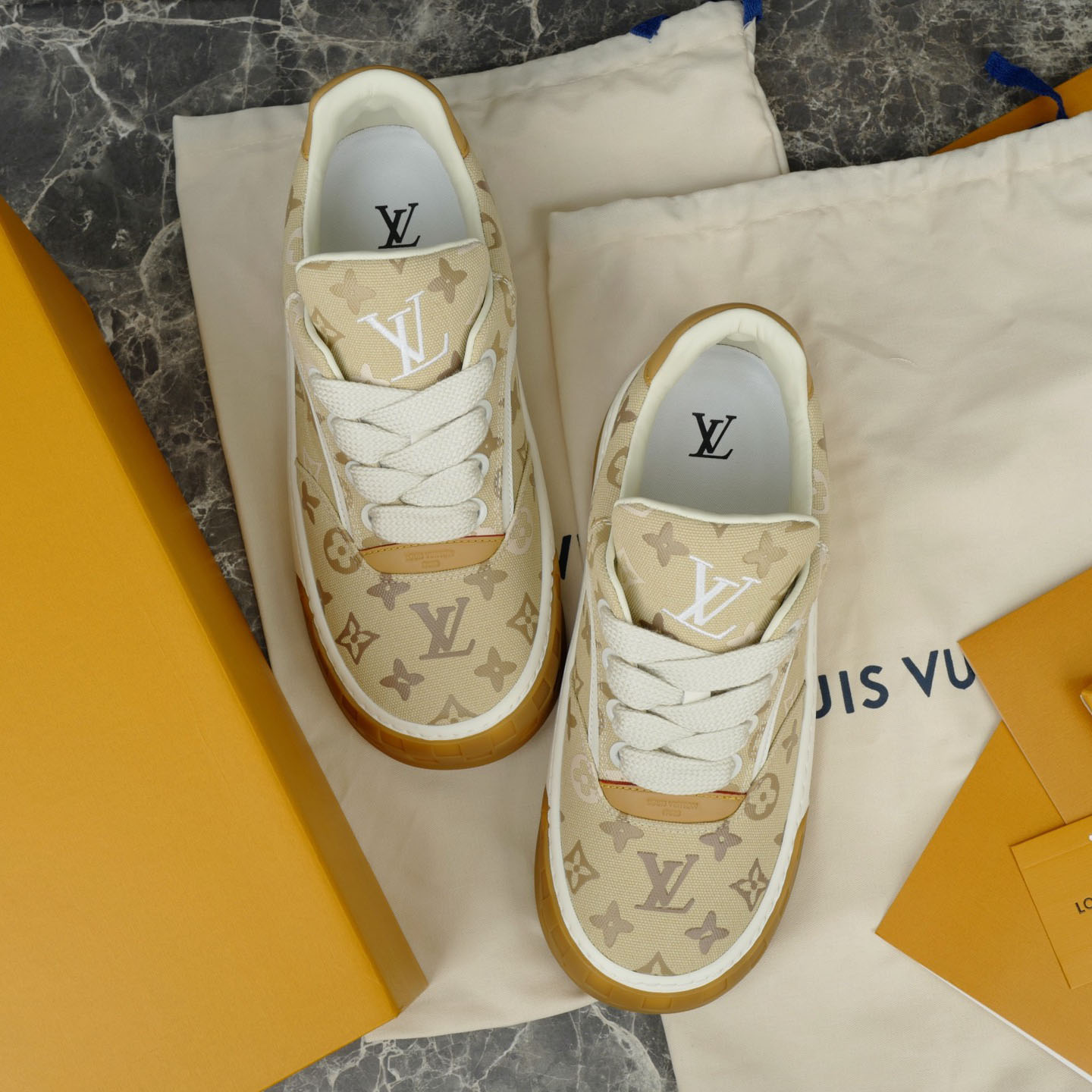 Louis Vuitton LV Tilted Sneaker 1AK81O - DesignerGu