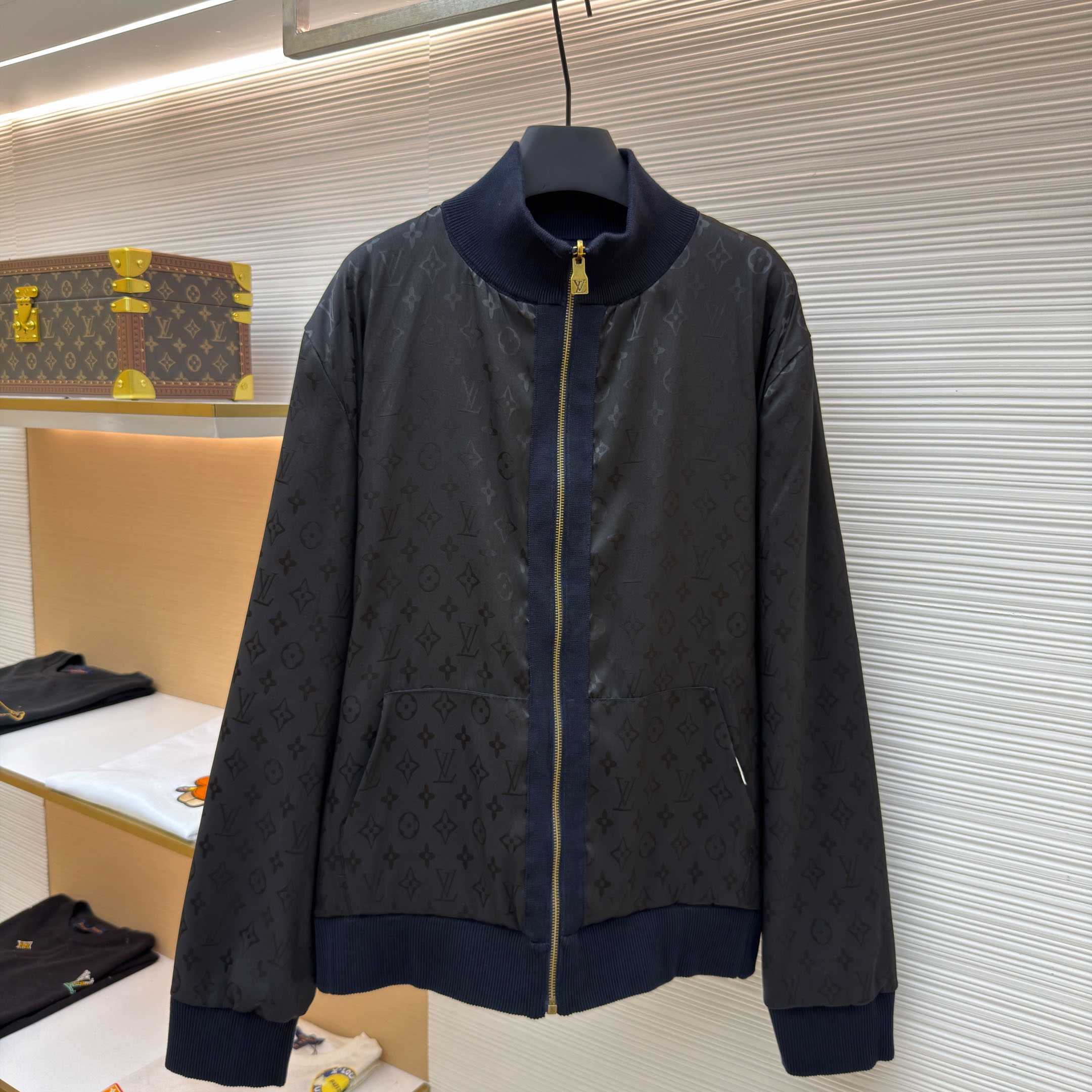 Louis Vuitton Reversible Nylon Hybrid Track Top 1AK72W - DesignerGu
