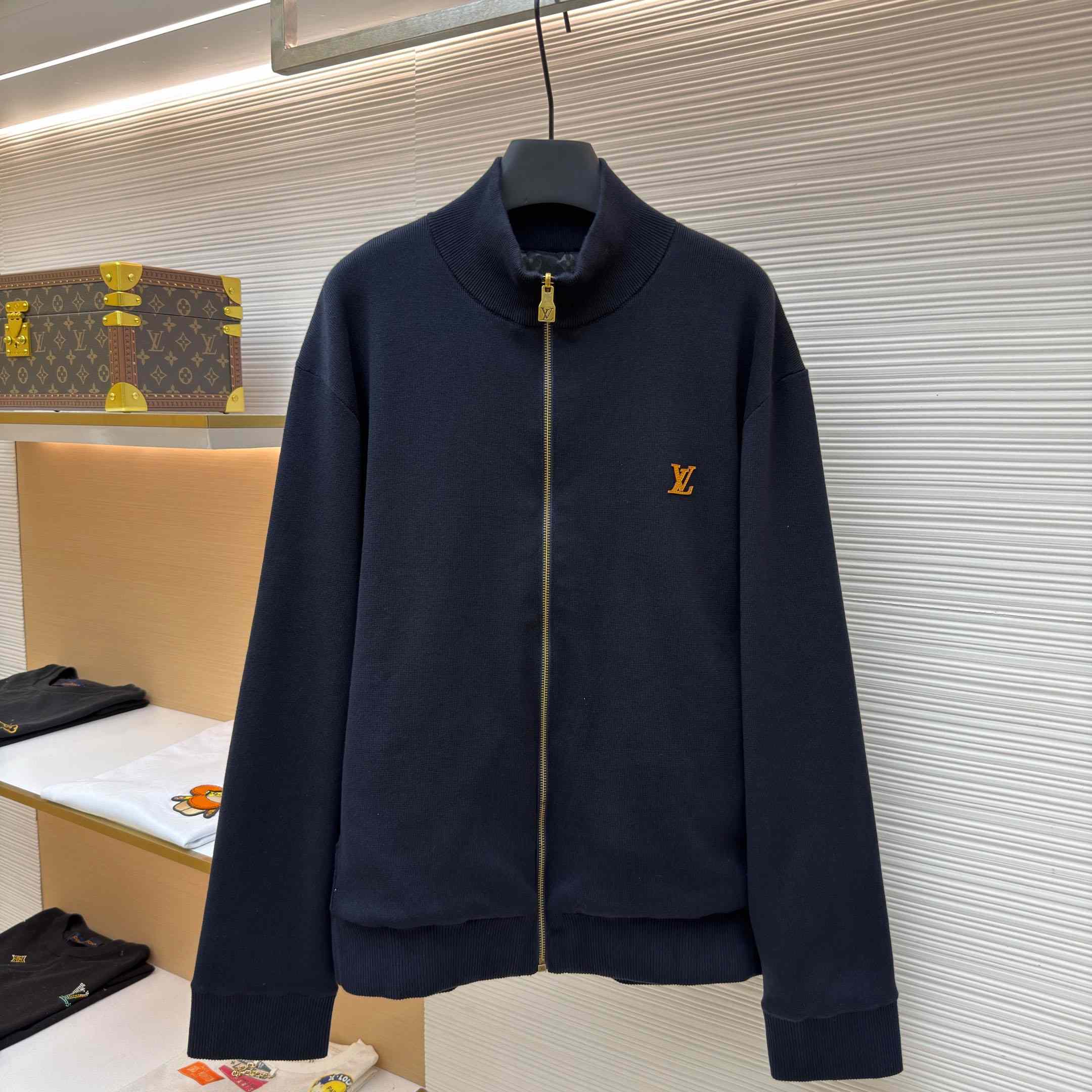 Louis Vuitton Reversible Nylon Hybrid Track Top 1AK72W - DesignerGu