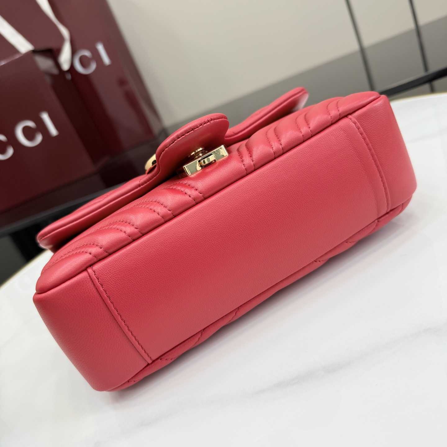 Gucci GG Marmont Small Shoulder Bag - DesignerGu