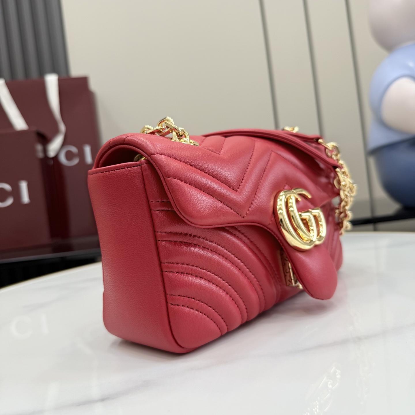 Gucci GG Marmont Small Shoulder Bag - DesignerGu