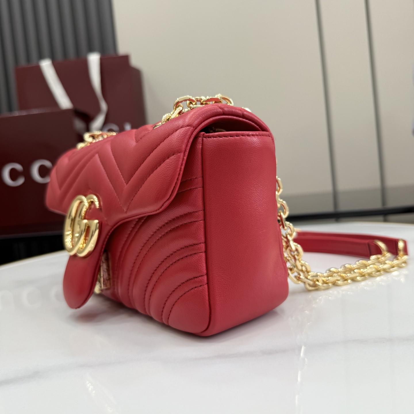 Gucci GG Marmont Small Shoulder Bag - DesignerGu