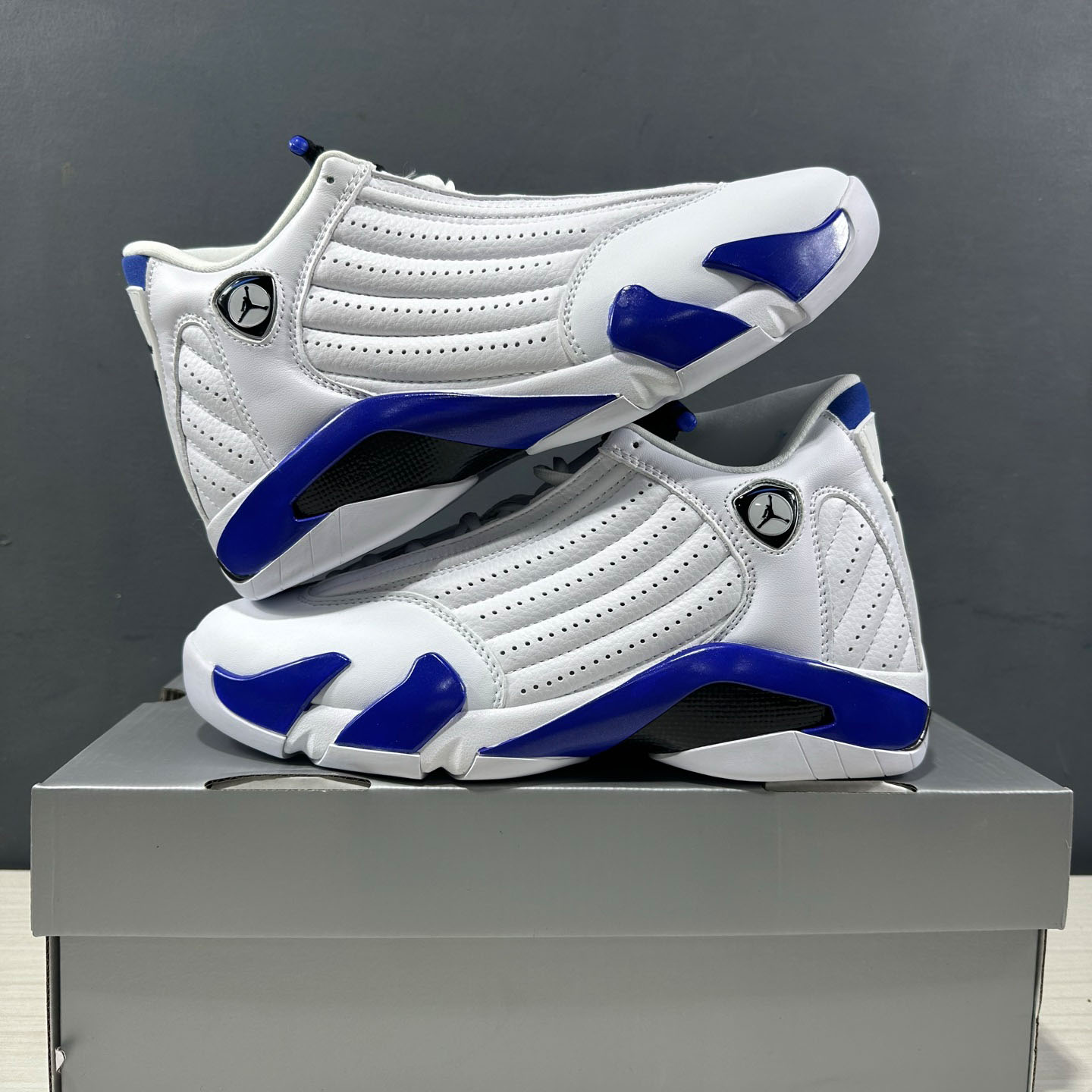  Jordan Air Jordan 14 retro hyper royal Sneakers       487471-104  - DesignerGu