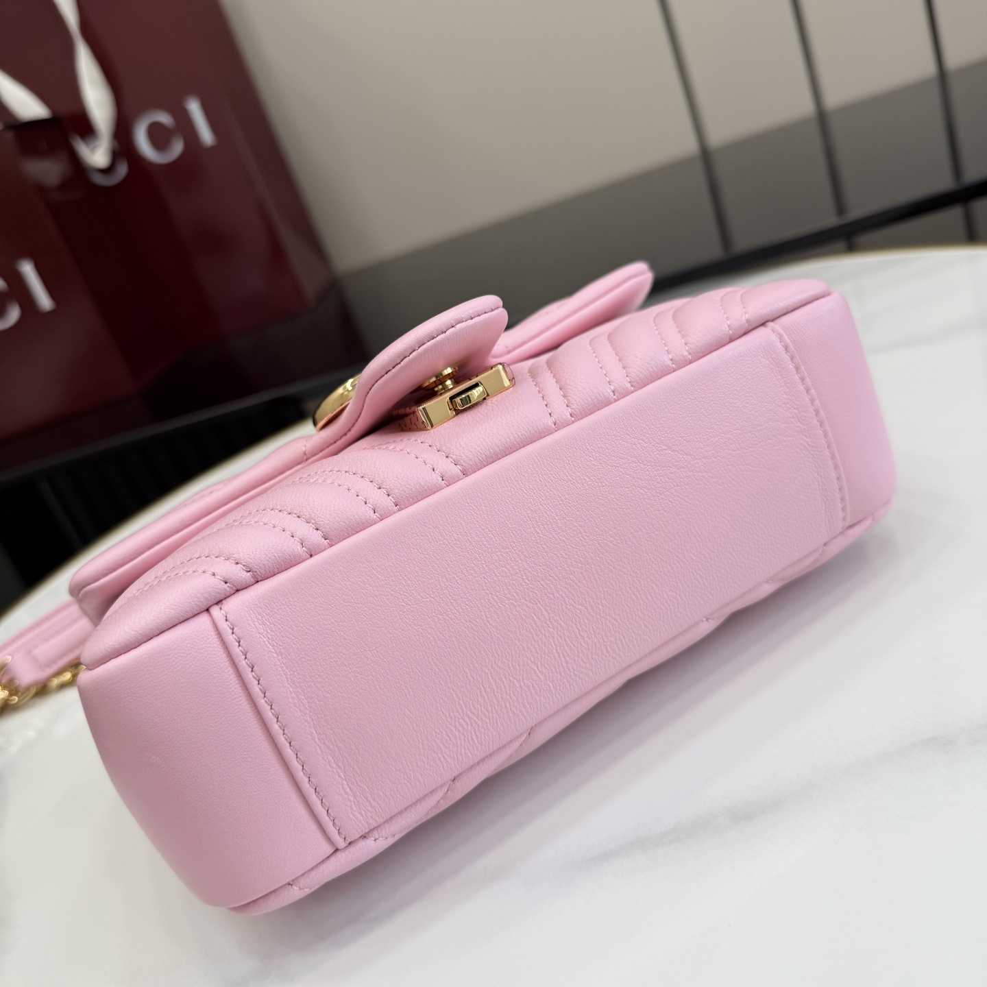 Gucci GG Marmont Small Shoulder Bag - DesignerGu