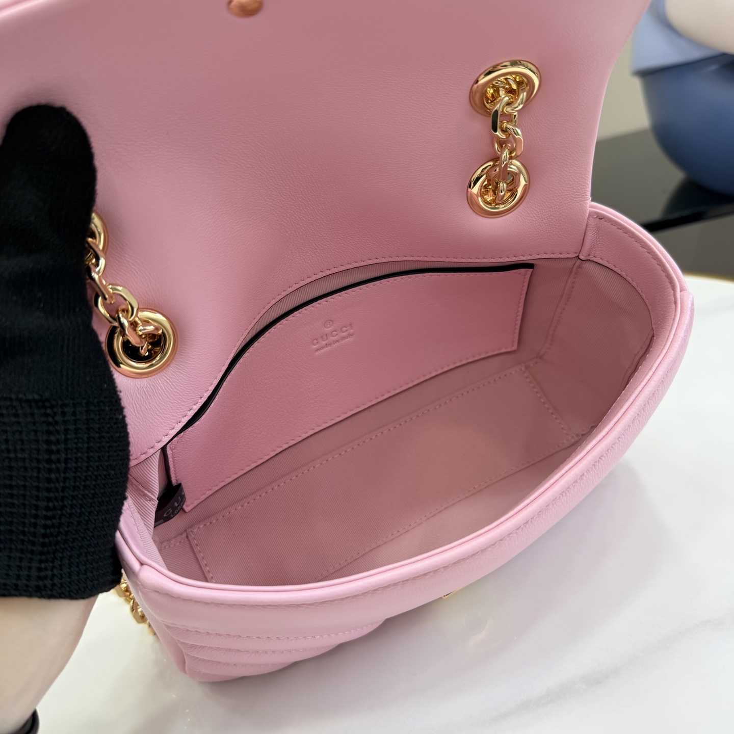 Gucci GG Marmont Small Shoulder Bag - DesignerGu