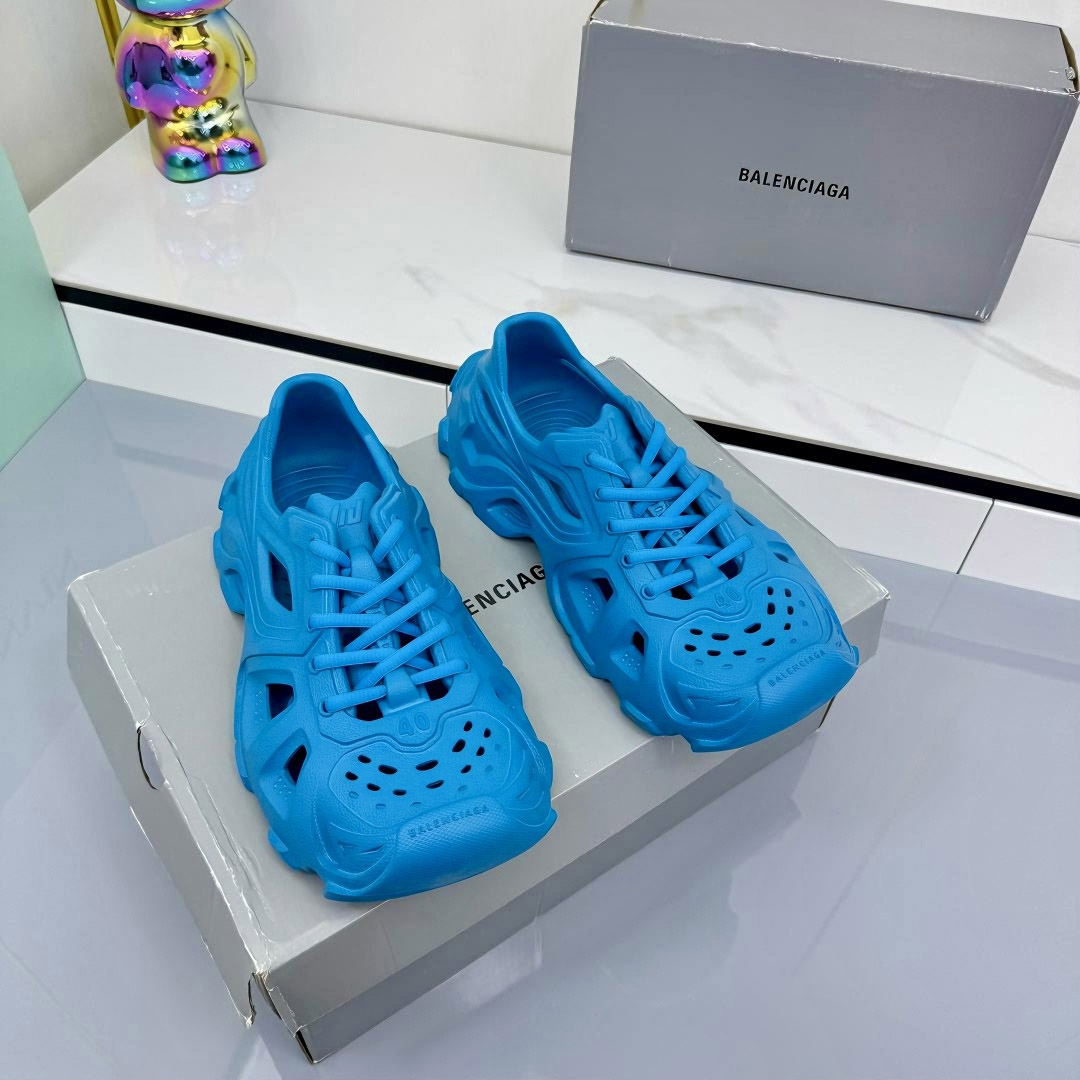 Balenciaga HD Lace-Up Sneakers - DesignerGu