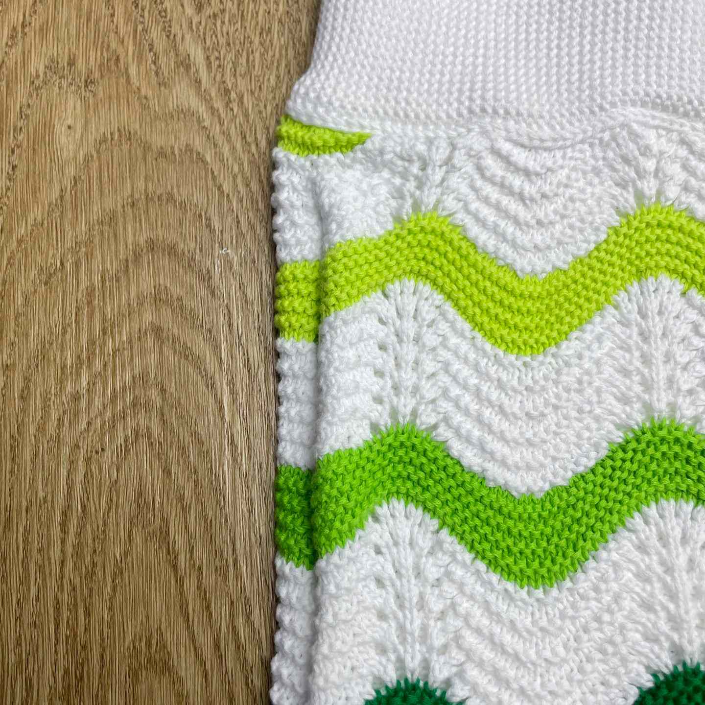 Casablanca Wave Knit Short 'Gradient Wave' D0201 - DesignerGu