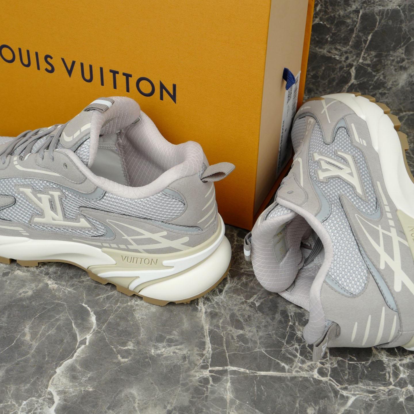 Louis Vuitton LV Tatic Runner Sneaker 1AKC3L - DesignerGu