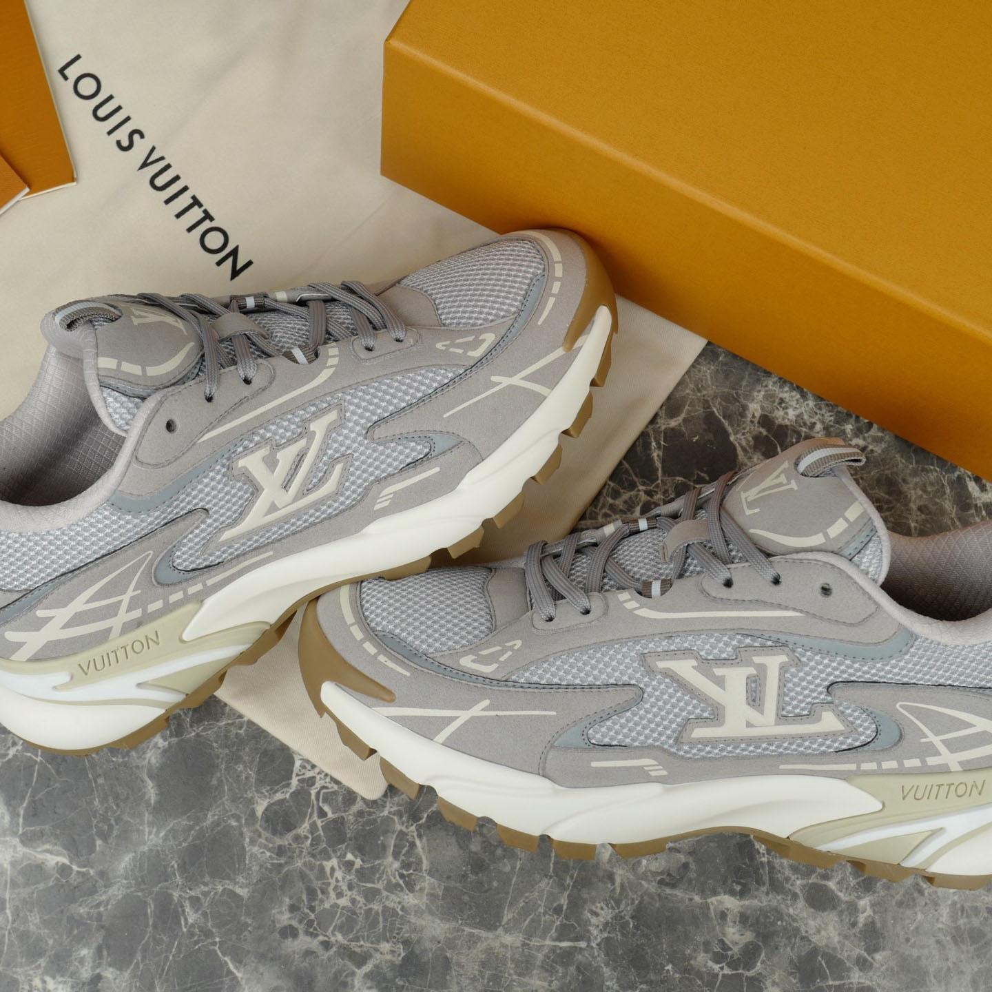 Louis Vuitton LV Tatic Runner Sneaker 1AKC3L - DesignerGu