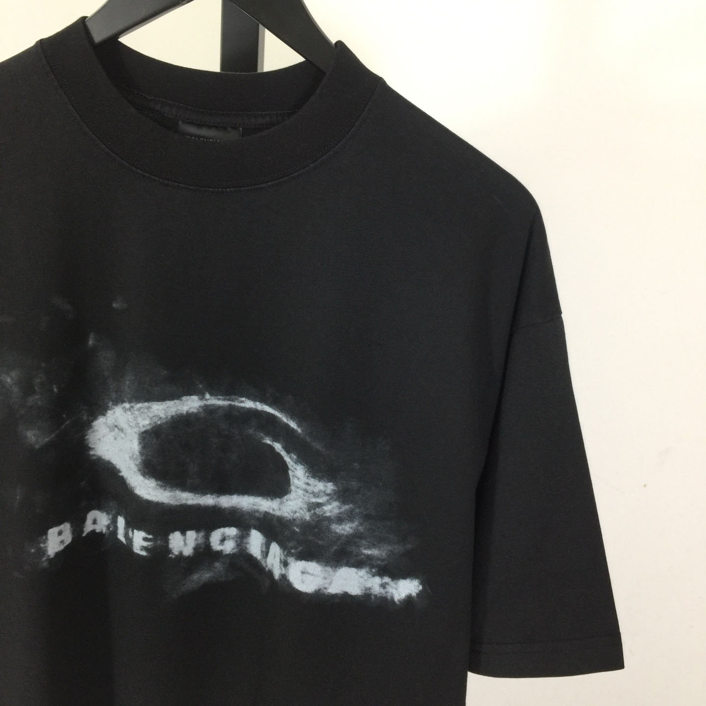 Balenciaga Washed Crayon Loop Medium Fit T‑shirt In Cotton - DesignerGu