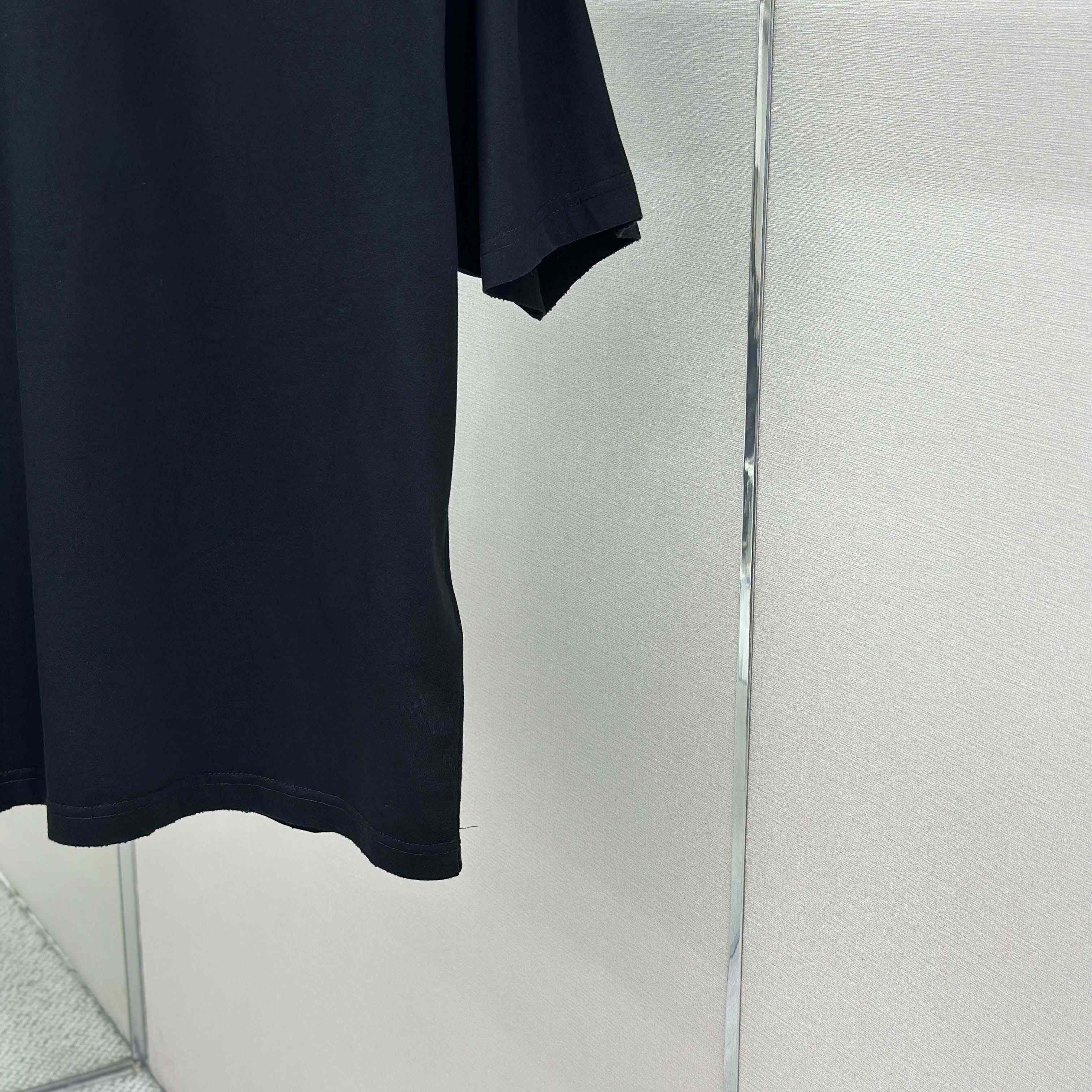 Balenciaga Sketchy Medium Fit T-Shirt - DesignerGu