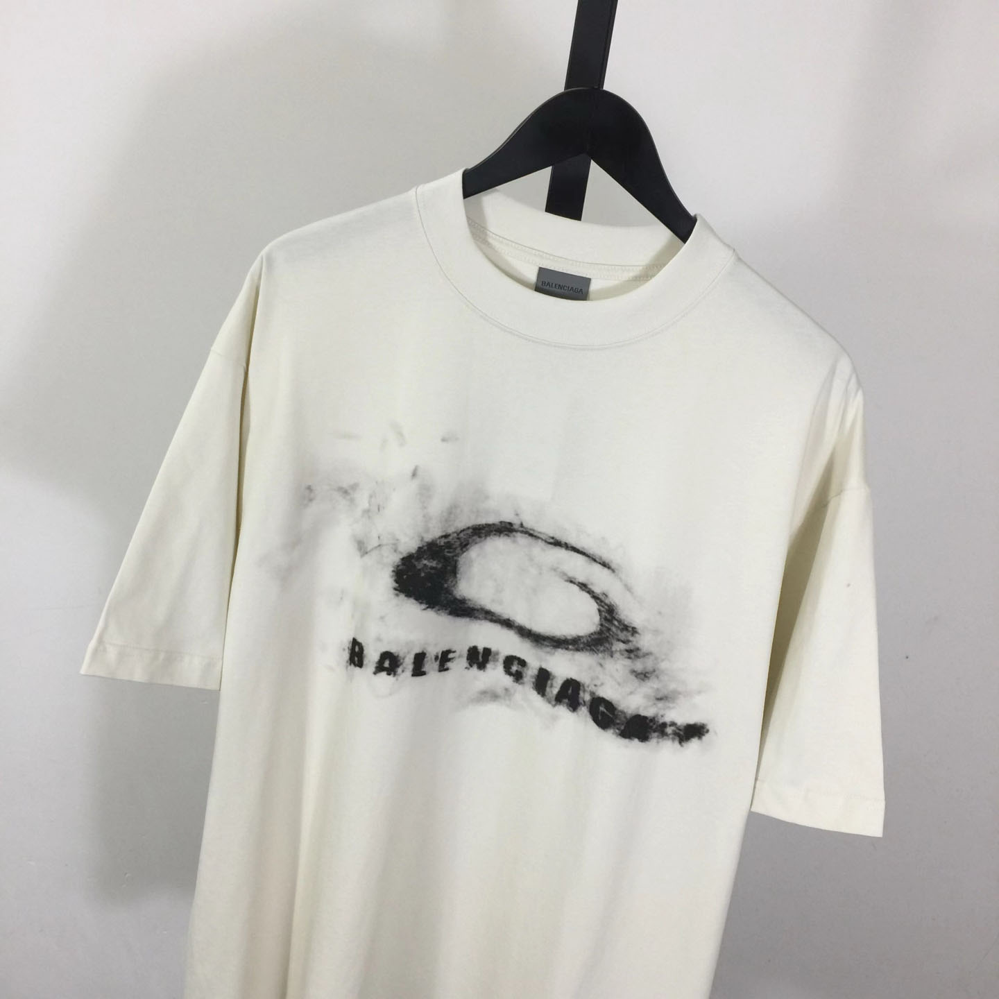 Balenciaga Washed Crayon Loop Medium Fit T‑shirt In Cotton - DesignerGu