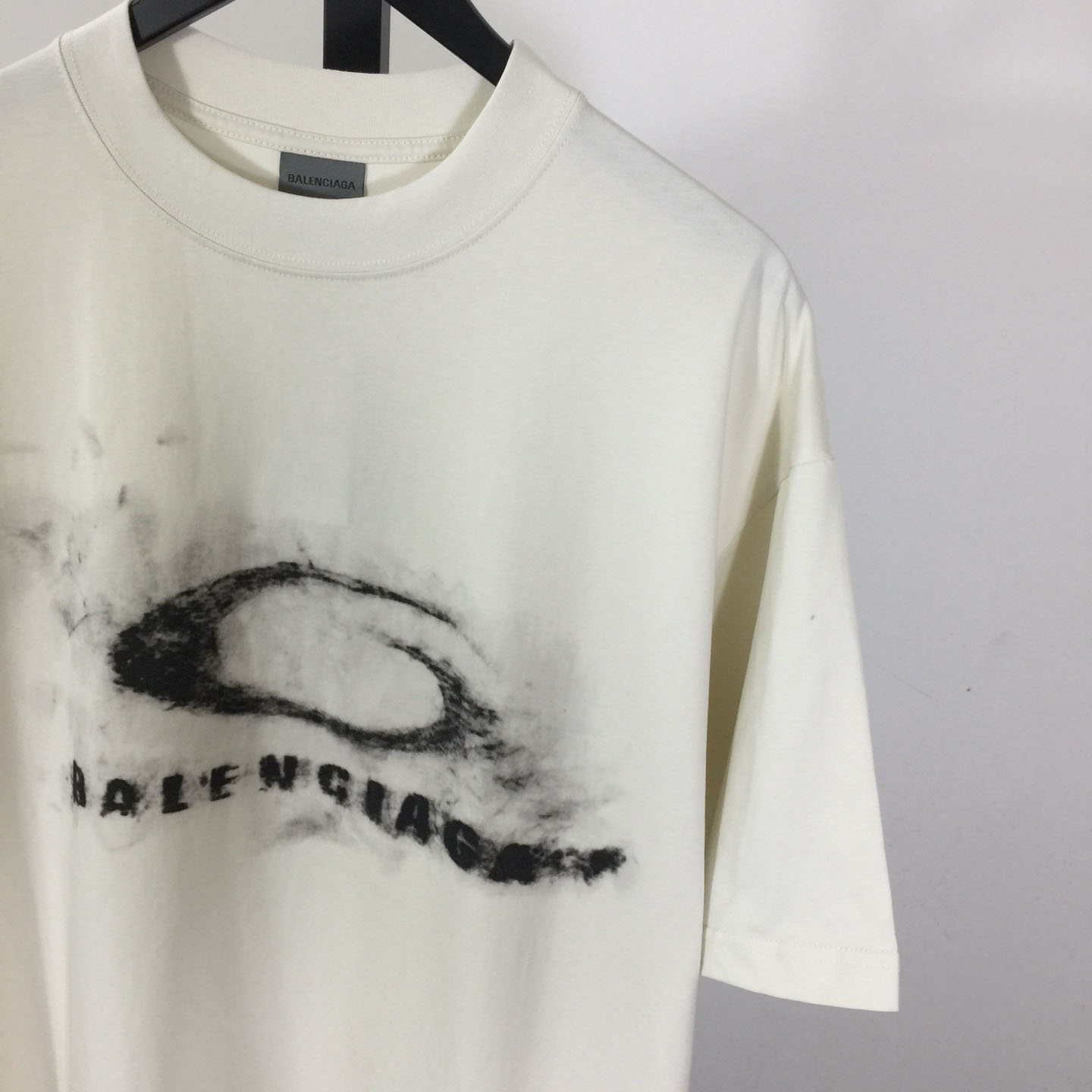 Balenciaga Washed Crayon Loop Medium Fit T‑shirt In Cotton - DesignerGu