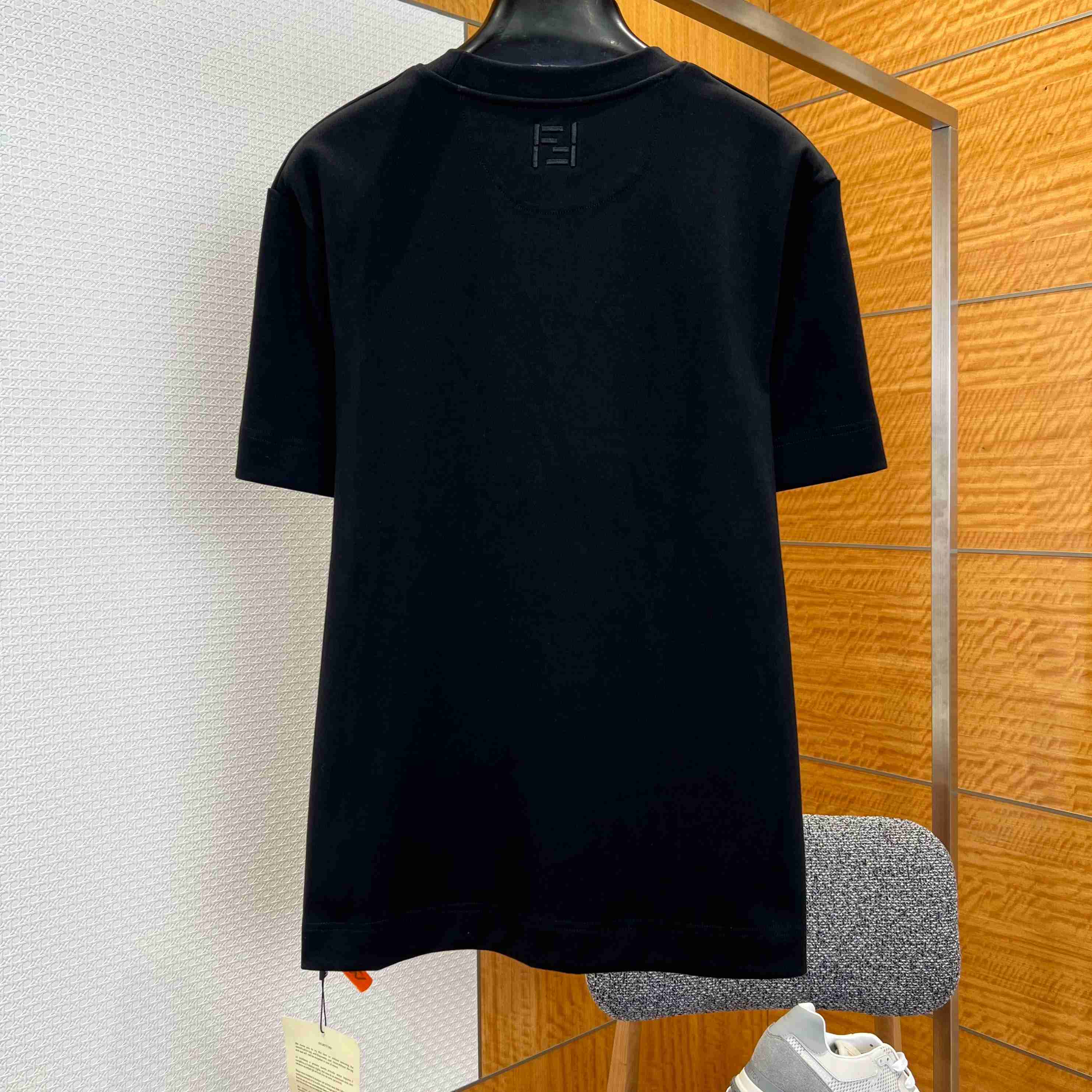Fendi Black Cotton T-shirt - DesignerGu