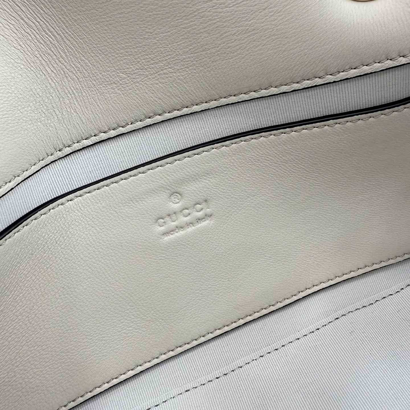 Gucci GG Marmont Small Shoulder Bag - DesignerGu