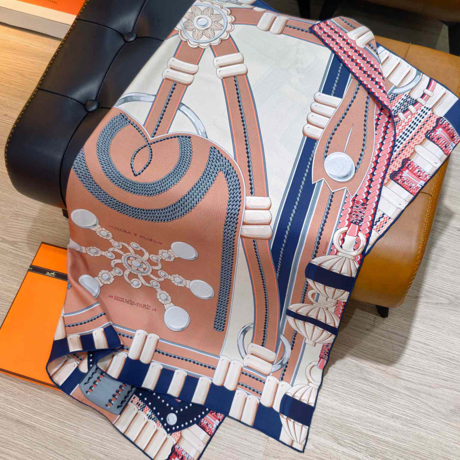 Hermes Flora Y Plata Scarf 90 - DesignerGu