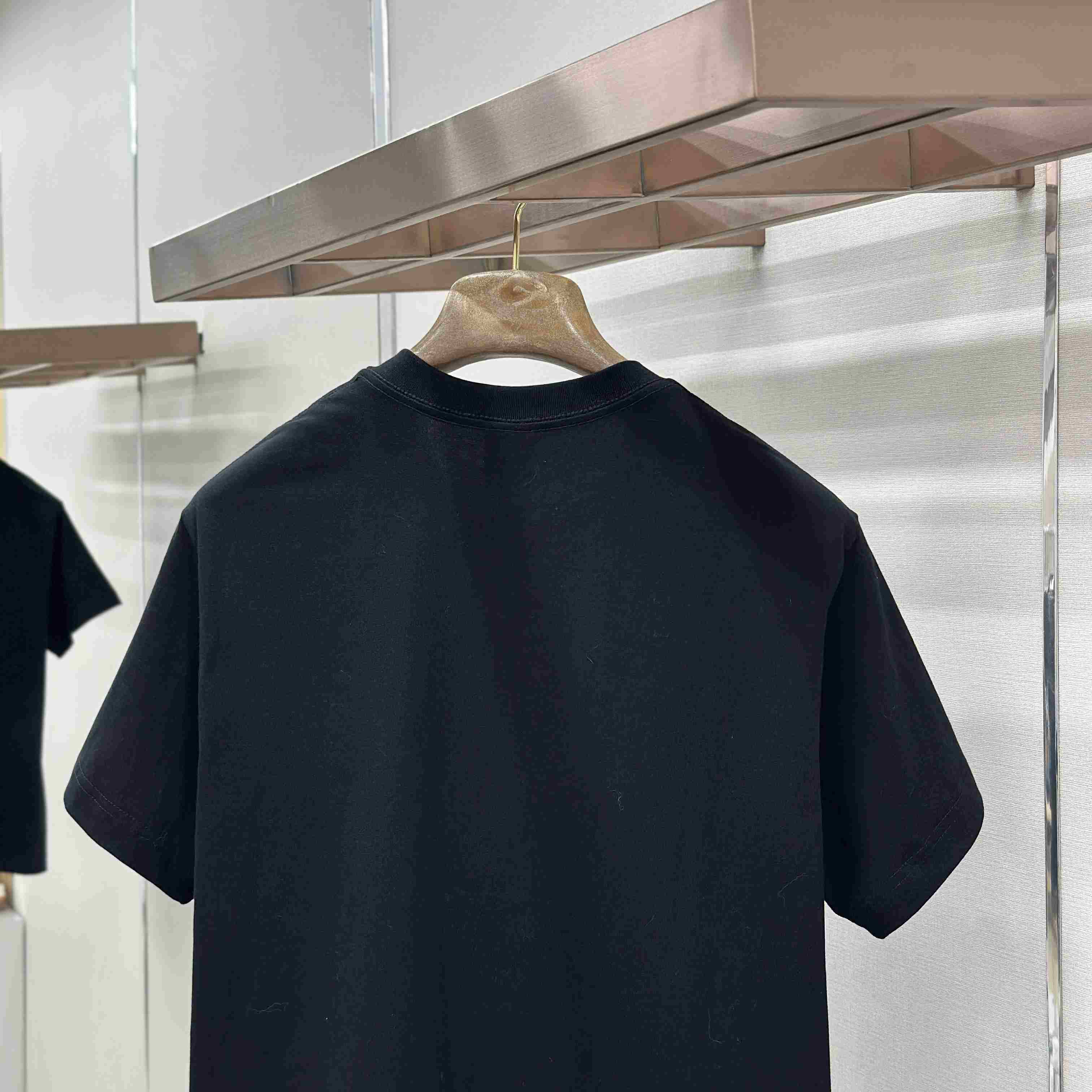 Supreme x Swarovski Box Logo T-Shirt - DesignerGu