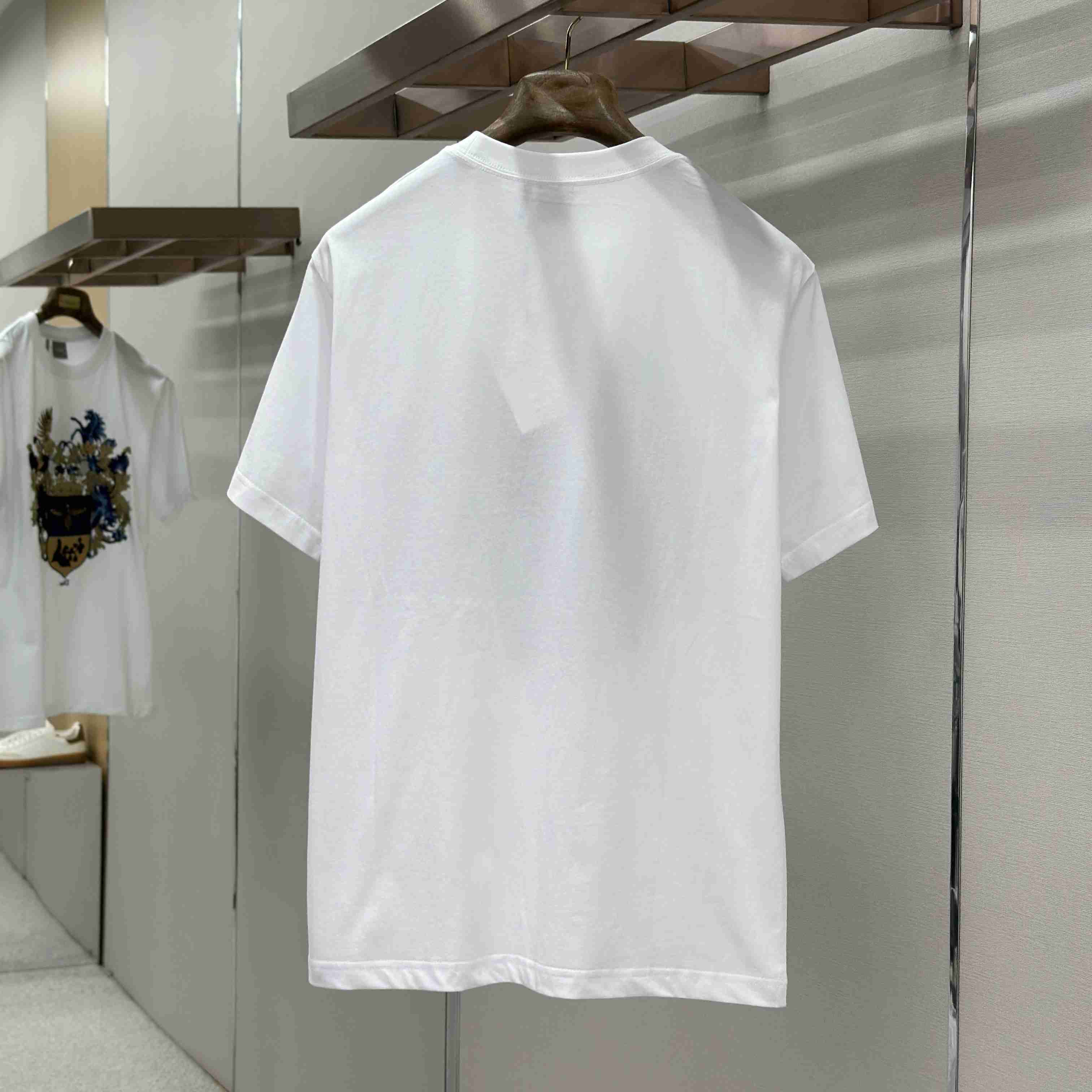 Dior T-Shirt With Dior Blason Print, Relaxed Fit - DesignerGu