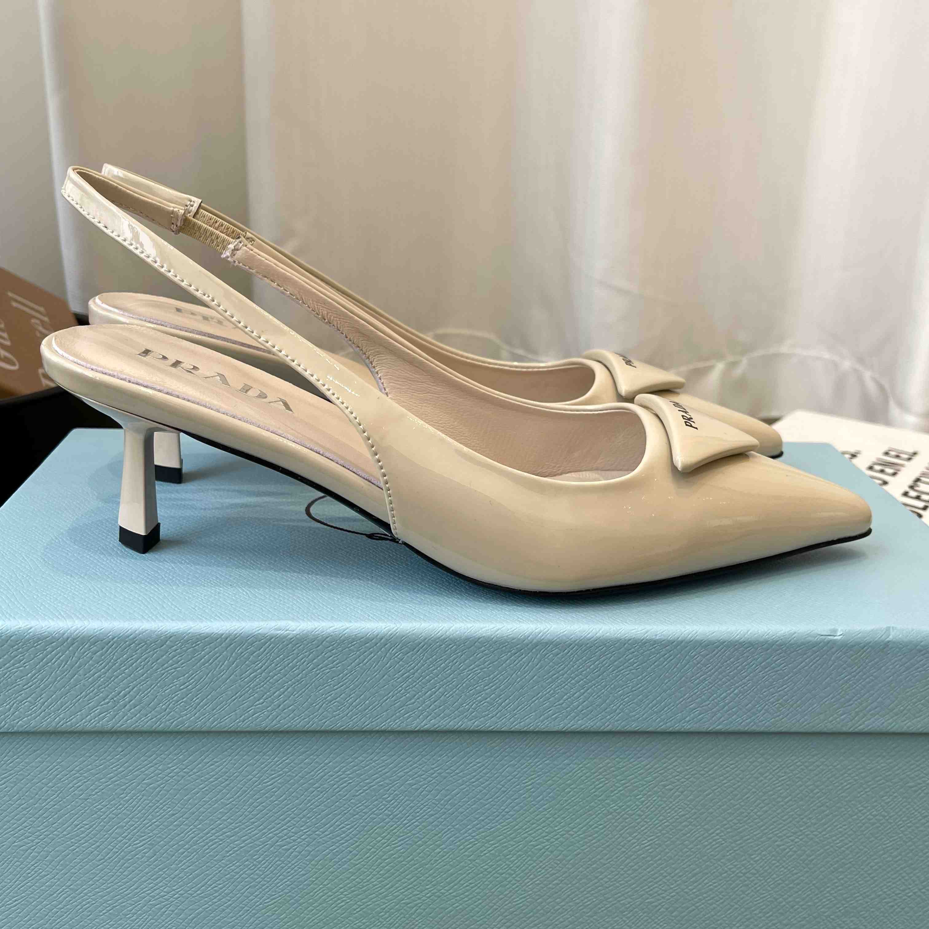 Prada Patent Leather Slingback Pumps - DesignerGu