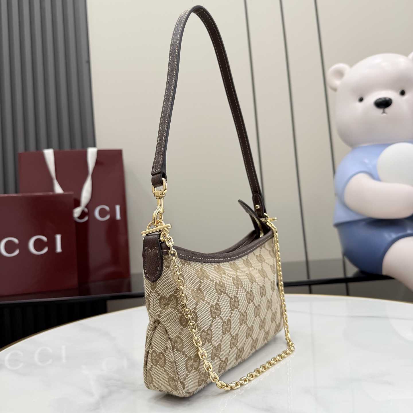 Gucci Gossip Small Shoulder Bag - DesignerGu