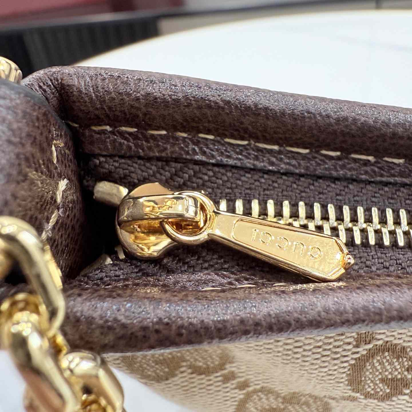 Gucci Gossip Small Shoulder Bag - DesignerGu