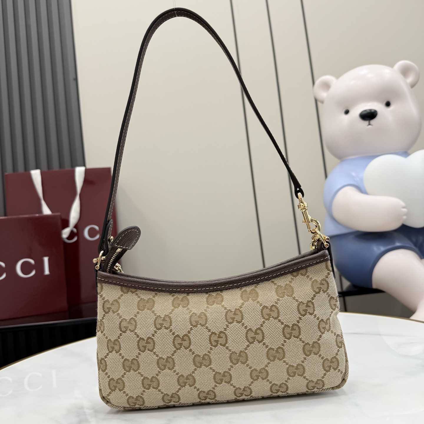 Gucci Gossip Small Shoulder Bag - DesignerGu