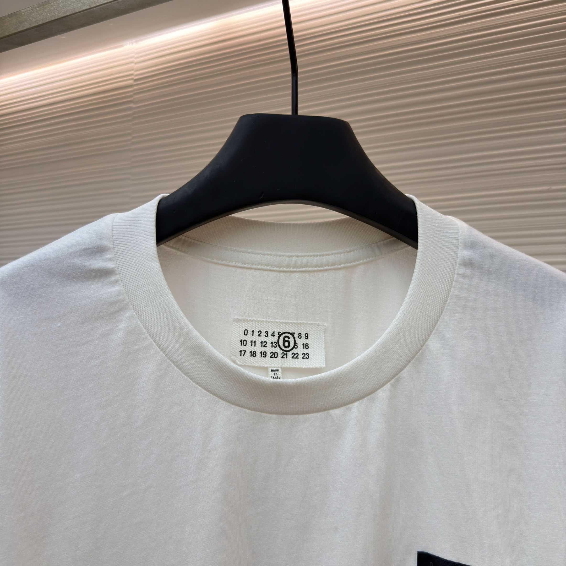 Maison Margiela White Label Patch T-shirt - DesignerGu