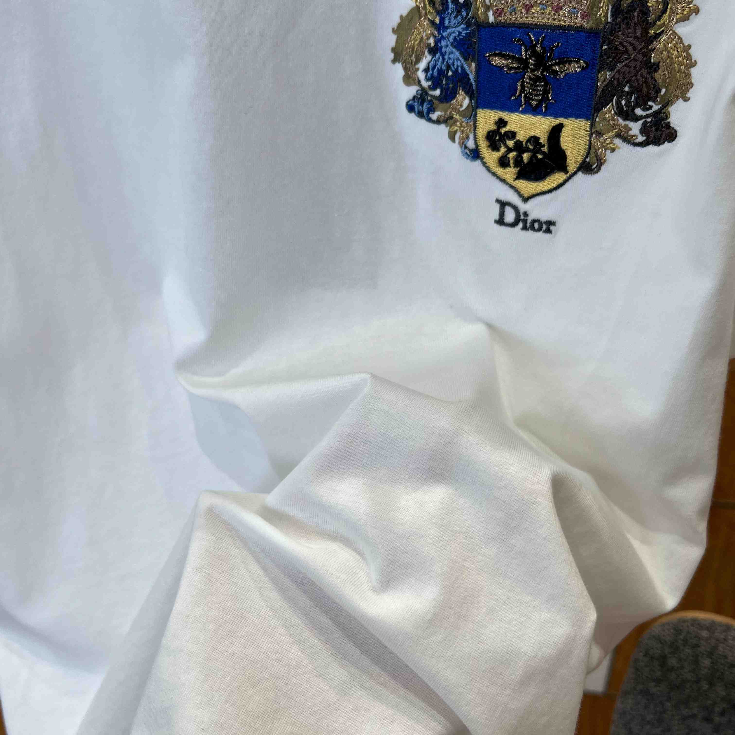 Dior T-Shirt With Dior Blason Embroidery, Relaxed Fit - DesignerGu