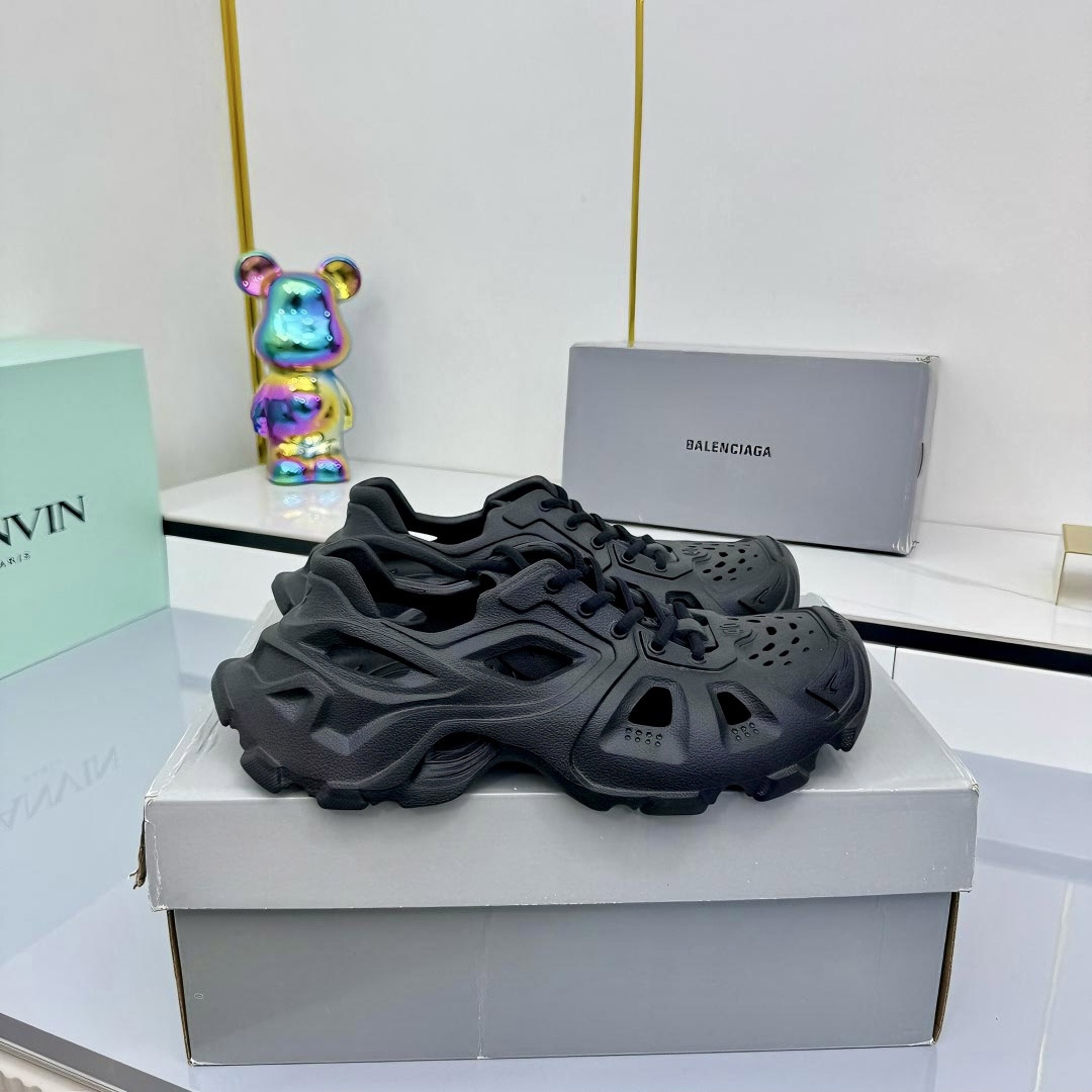 Balenciaga HD Lace-Up Sneakers - DesignerGu