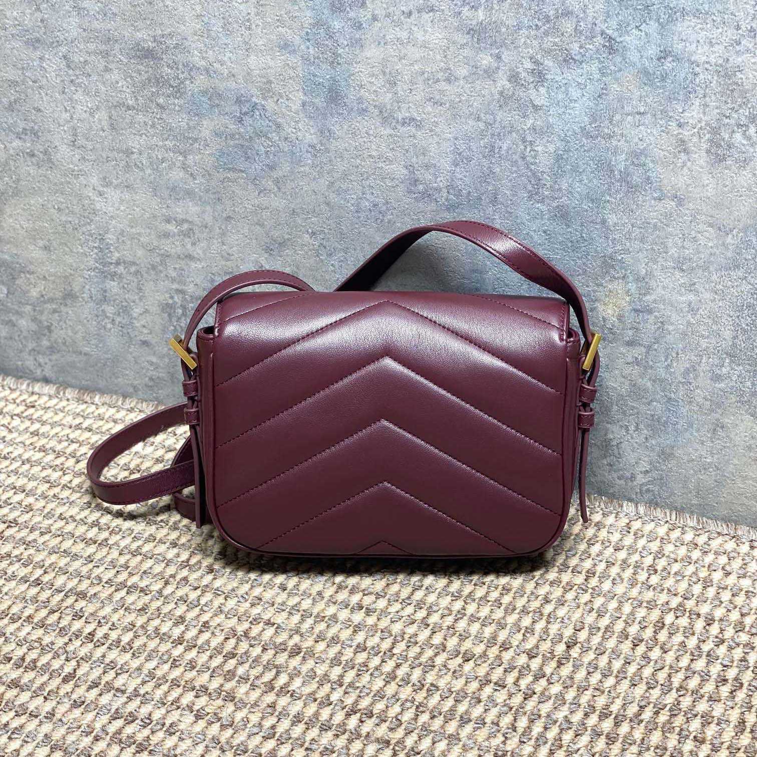 Saint Laurent LOULOU Toy Crossbody In MATELASSÉ Lambskin - DesignerGu