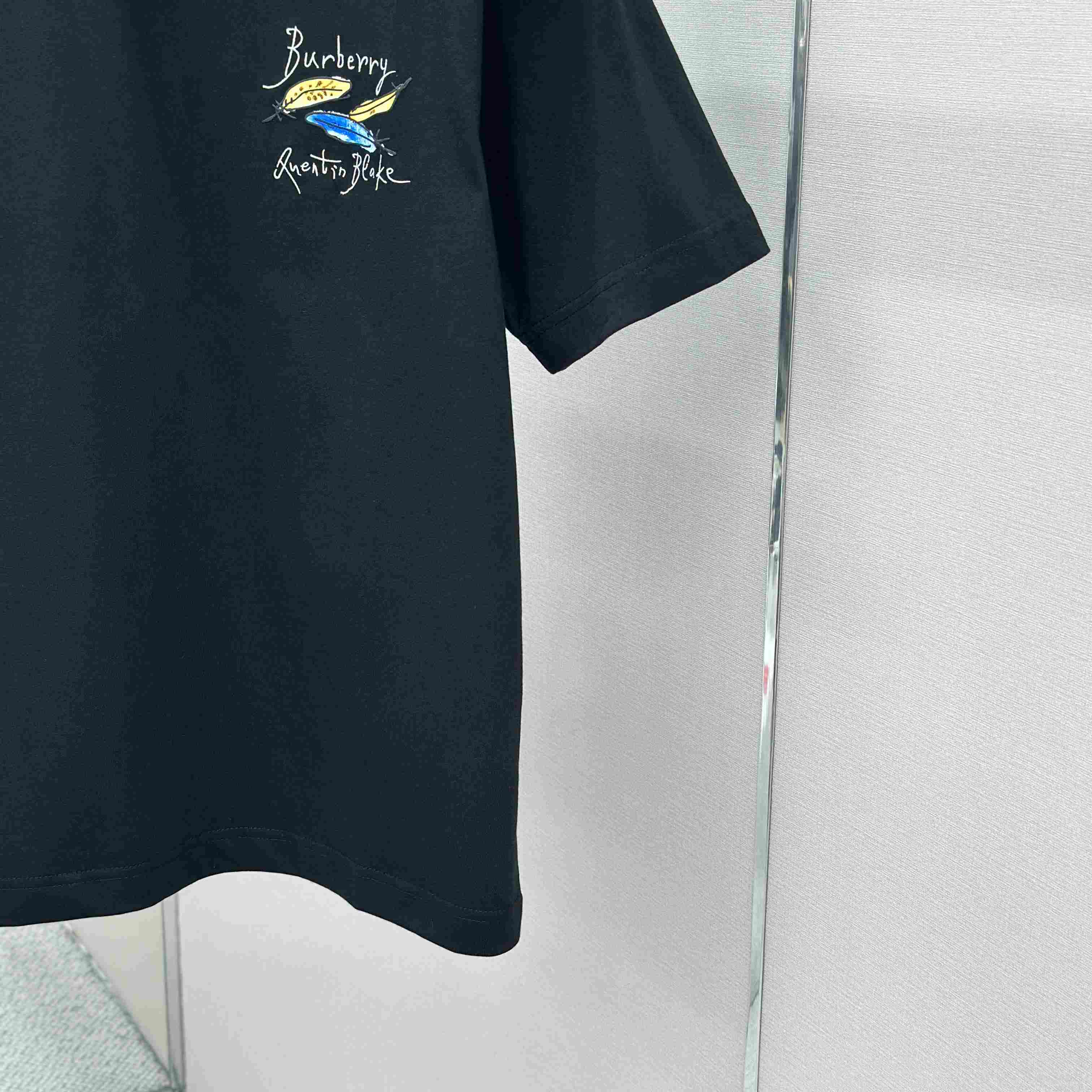 Burberry Feather Print Cotton T-shirt   'Black' - DesignerGu