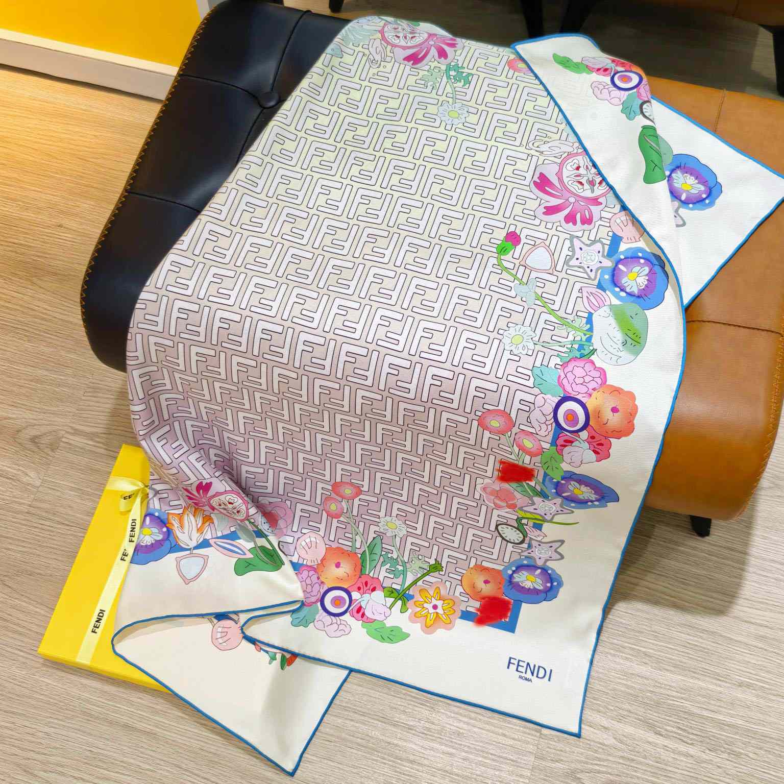 Fendi Future Fantastic Foulard - DesignerGu