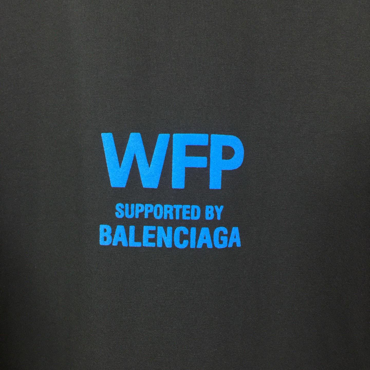 Balenciaga Cotton WFP Oversized Logo T-Shirt - DesignerGu