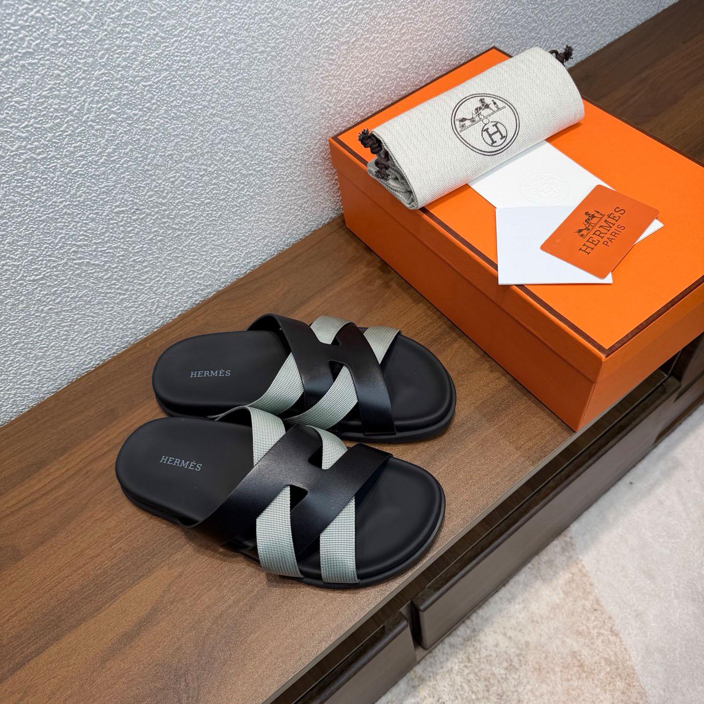 Hermes Kazimir Sandal - DesignerGu