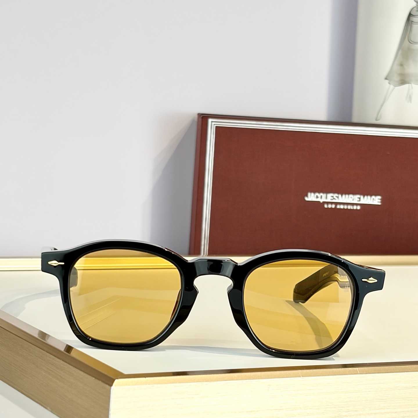 Jacquemus Zephirin Sunglasses - DesignerGu