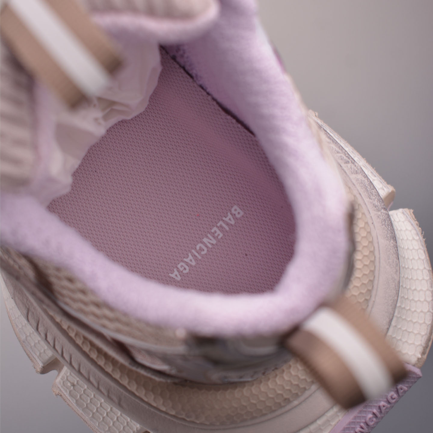 Balenciaga 3XL Extreme Laces B Sneaker - DesignerGu
