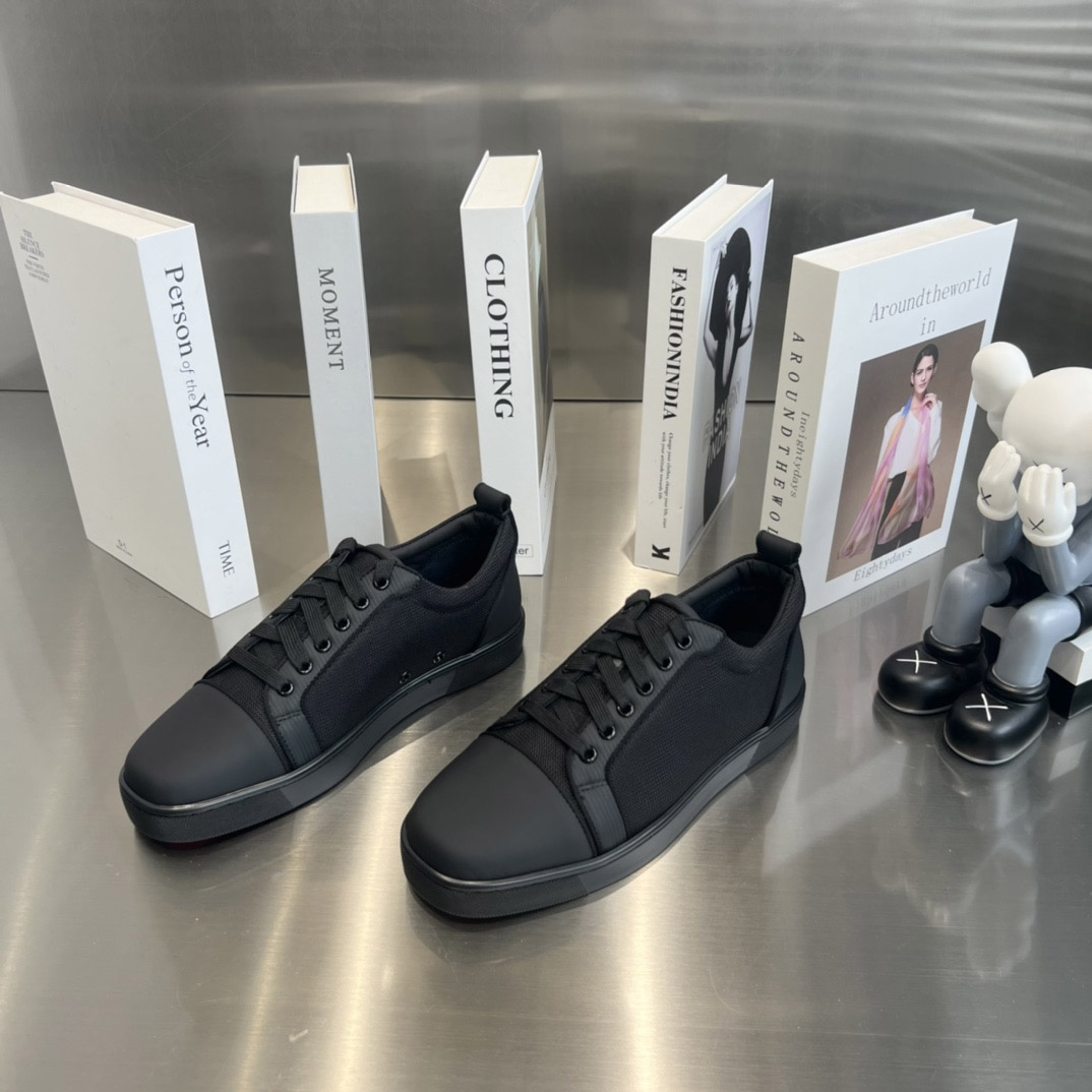 Christian Louboutin Louis Junior Leather Sneakers - DesignerGu
